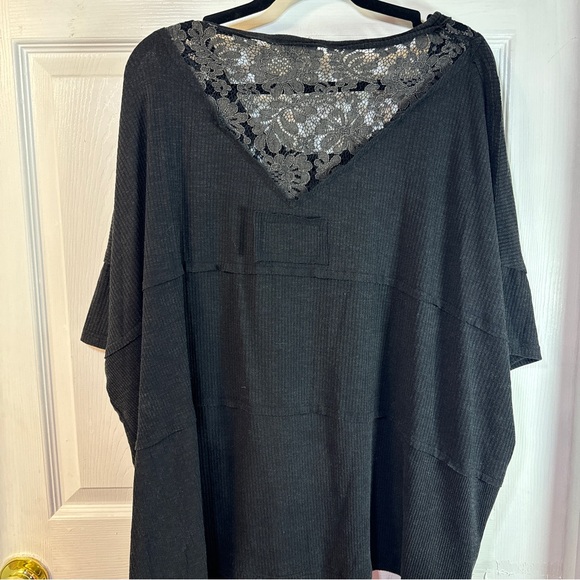 POL - Short Sleeve With Lace Accents - Boho Style - Black - Large - NWOT - Picture 8 of 10